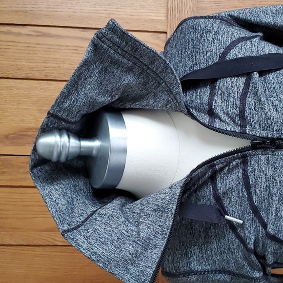 Lululemon Hoodie - Picture 4 of 6